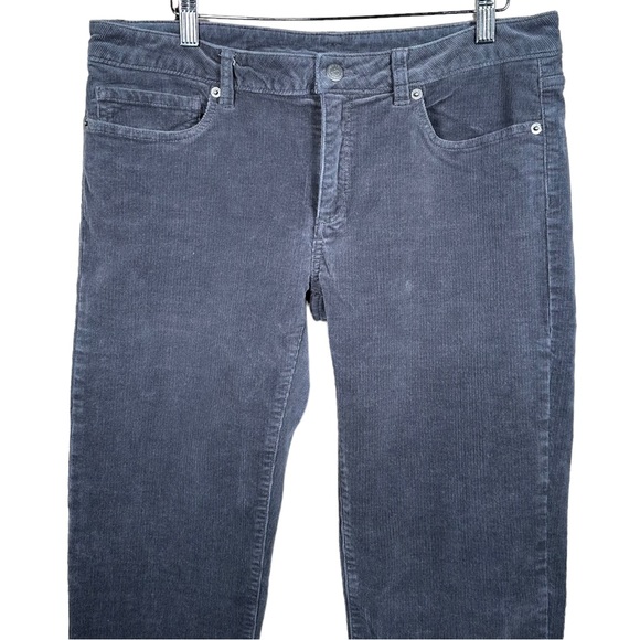 PATAGONIA Organic Cotton Corduroy Jeans 32" in Forge Grey - Picture 5 of 12